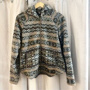 Sherpa Adventure Gear Aztec print fleece hoodie